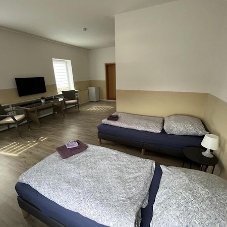 Doppelzimmer Mit Bad- Fernseher Meine 外观 照片